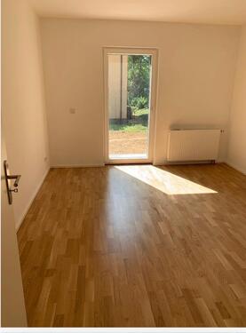 Foto - Moderne 3-Zimmer EG-Wohnung im Hochparterre mit größere Terrasse