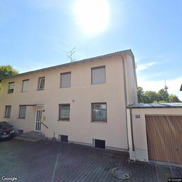 Foto - 3-Zimmer-Wohnung mit großem Garten