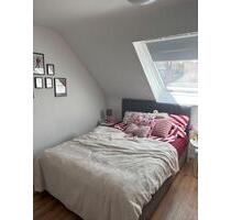 Zimmer in Mädchen-WG frei! - 525,00&nbsp;EUR Kaltmiete, ca.&nbsp; 11,00&nbsp;m&sup2; in Stuttgart (PLZ: 70374) Bad Cannstatt