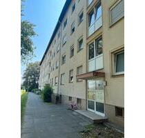 3-Zimmerwohnung im 1. OG mit Balkon! - Frankfurt am Main Sindlingen