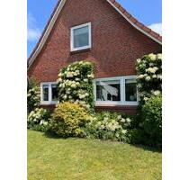 Charmantes rotes Backsteinhaus - 220.000,00 EUR Kaufpreis, ca. 95,00 m² in Bredstedt (PLZ: 25821) Charmantes rotes Backsteinhaus - 220.000,00 EUR Kaufpreis, ca. 95,00 m² in Bredstedt (PLZ: 25821)