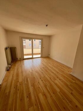 Foto - Etagenwohnung zur Miete in Neustadt an der Weinstraße