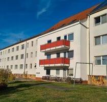 ASLSchöne Wohnung mit 6m Balkon und Garage - Aschersleben