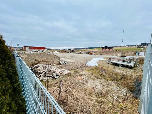 Foto - Lagerplatz 2.000m2 an der Autobahnauffahrt Nabburg