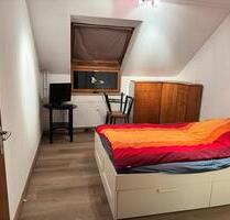 Wohnung zur Zwischenmiete 2 Zi, Kü, Bad in Göttingen Weende