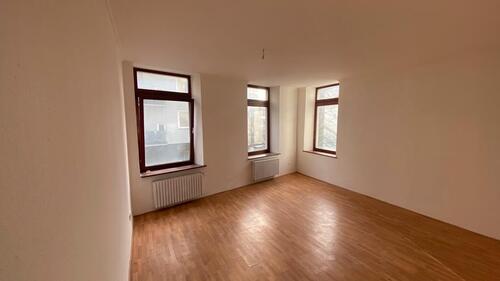 Foto - Helle 1-Zimmer Wohnung 1.OG Steinkaulstr. ab sofort frei