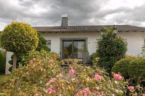 Foto - Freistehendes Einfamilienhaus in Neuhonrath
