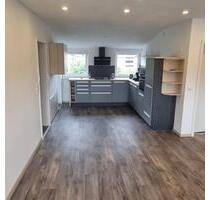 Teilmöblierte 2,5 Zimmer Wohnung Erstbezug 90qm - Zell