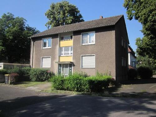 Foto - Renoviert und bezugsfertig... Schicke kleine 2-Raumwohnung mit Balkon in ruhiger Lage...