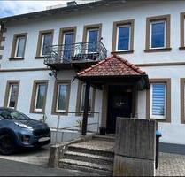 Mehrfamilienhaus zum Verkauf - 580.000,00&nbsp;EUR Kaufpreis, ca.&nbsp; 270,00&nbsp;m&sup2; in Mainbernheim (PLZ: 97350)