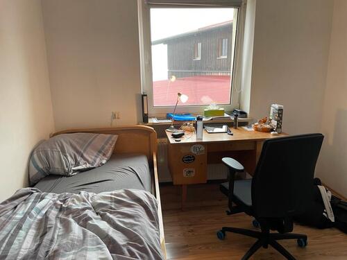 Foto - Etagenwohnung zur Miete in Adlkofen