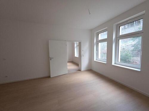 Foto - Moderne 2-Raumwohnung mit Balkon im sanierten Wohnhaus in Elgersburg (Whg.05)