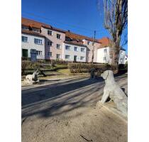 Schöne 2 Zimmer-Wohnung in grüner ruhiger Wohnlage - Dresden Prohlis