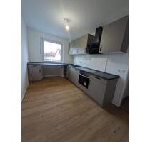 Frisch sanierte 2-Zimmer-Wohnung mit Balkon und Einbauküche - Bad Kreuznach Bad Münster am Stein-Ebernburg