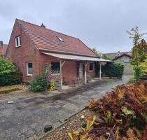 Einfamilienhaus mit großem Grundstück in Schortens-Heidmühle