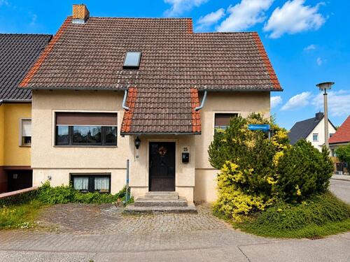 Foto - Provisionsfrei:Reihenendhaus mit Kamin & Garten in EHST