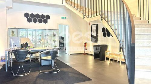 Foto - Viel Platz für Ihre Ideen – Büro oder Laden in bester Lage