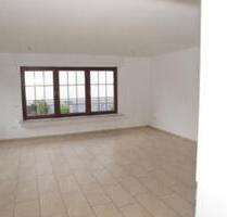 2 Zimmer EG-Whg. mit Terrasse * 01.07.2026 o. früher * v. Privat - Glauburg