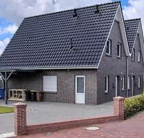 Moderene Doppelhaushälfte zu vermieten – Friesoythe-Stadt