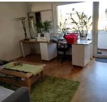 Bochum teilmöblierte 2-Zimmerwohnung, EG-Wohnung 56m² mit Balkon
