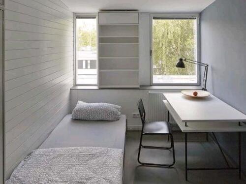Foto - WG-Zimmer in Kronberg – nur für Frau