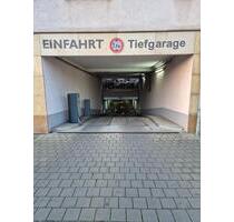 Stellplatz Tiefgarage nahe Skyline Plaza - Frankfurt am Main Innenstadt 1