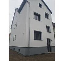 Sehr zentral ! MFH + Bauplatz mit Baugenehmigung In Sulzbach - Sulzbach (Taunus)