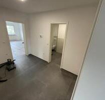 Schöne 2-Zimmer-Wohnung – kernsaniert – ab 1. Februar 2026 - Duisburg Duisburg-Mitte