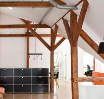 Büroräume mit Blick über Berlin