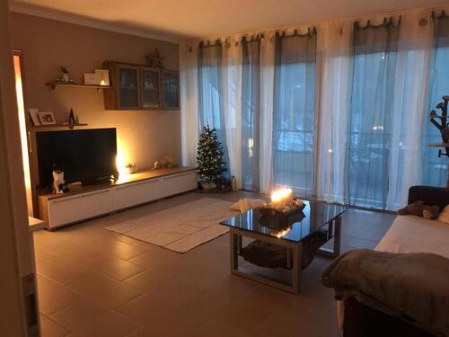 Foto - Wunderschöne 2‑Zimmer‑Wohnung mit Südterrasse und Panoramafenster