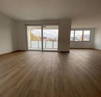 Neubau-3-Zimmer-Wohnung mit Balkon in Roßtal