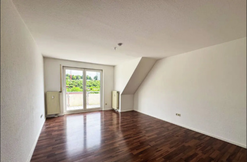 Foto - Moderne 3-Zimmer-Wohnung –Frisch RenoviertEinzugsbereit!