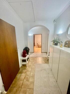 Foto - Schöne 3-Zimmer-Wohnung in ruhiger Lage+Garage+Garten