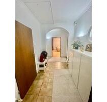 Schöne 3-Zimmer-Wohnung in ruhiger Lage+Garage+Garten - Obernburg am Main