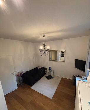 Foto - Schöne, vollmöblierte 2-Zimmer-Wohnung zur Untermiete