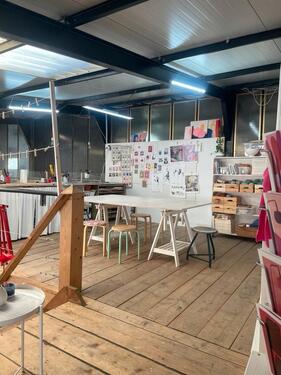 Foto - Biete Atelier-Platz, Co-Working, Workshop-Raum
