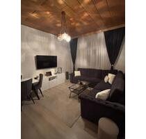 Tolle Helle 2 Zimmer Wohnung direkt in Herborn Küche Bad