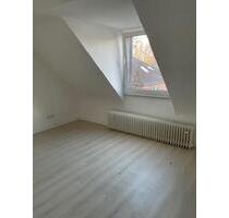 Sehr schöne renovierte 3 Zimmer Wohnung in Duisburg zu vermieten Sehr schöne renovierte 3 Zimmer Wohnung in Duisburg zu vermieten