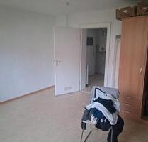 Untervermietung Auf Zeit. - 270,00 EUR Kaltmiete, in Würzburg (PLZ: 97082) Steinbachtal