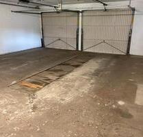 Doppelgarage mit elektrischen Toren zu vermieten - Erwitte