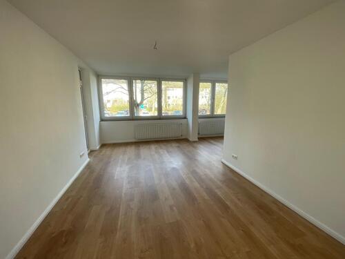 Foto - 2 Schlafzimmer, großzügiger Wohn- Essbereich, modernes Duschbad und Loggia