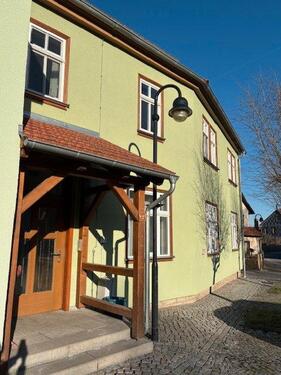 Foto - 3,5-Raum-Wohnung in Rehestädt - 500,00&nbsp;EUR Kaltmiete, ca.&nbsp; 82,00&nbsp;m&sup2;