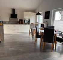 75 m2 Wohnung zu vermieten. - 750,00&nbsp;EUR Kaltmiete, ca.&nbsp; 75,00&nbsp;m&sup2; in Bad Berleburg (PLZ: 57319)