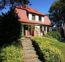 Einfamilienhaus,Villa,mit Praxis,-Büroräumen o. Einliegerwohnung - Perleberg