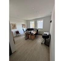 Sehr schöne Komplette erste Etage Büroräume - Moers