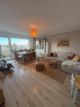 Foto - Helle, großzügige 4-Zimmer-Wohnung mit Balkon in DO-Höchsten