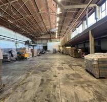 großflächige Lagerhalle in Top Lage zu vermieten - Hamminkeln