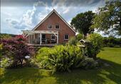 Foto - Komplett saniertes LandhausResthof in traumhafter Lage mit 3 WE