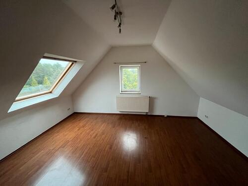 Foto - 3 Zimmer Dachgeschoßwohnung zur Miete in Hövelhof