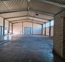 Halle ca. 600 m² zu vermieten - 3.990,00&nbsp;EUR Kaltmiete, ca.&nbsp; 6,65&nbsp;m&sup2; in Duisburg (PLZ: 47228) Rheinhausen